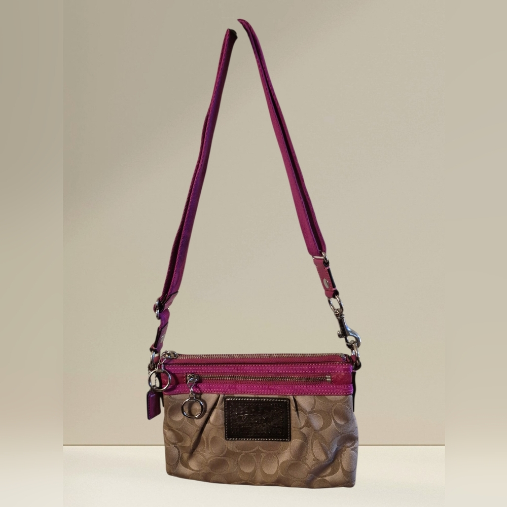 Coach Crossbody Bag in Tan with Pink Trim - Picture 3 of 9